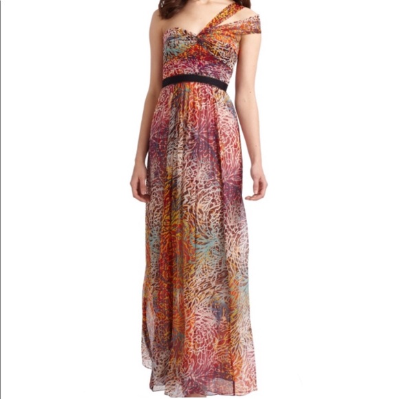 open lace back dress Amazon.com: BCBGMAXAZRIA Women's One Shoulder Neck Evening Maxi Dress with  Pleated Detail, Sunkissed Coral, 0 : Clothing, Shoes & Jewelry main image 1